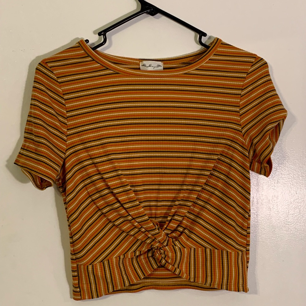 Crop top